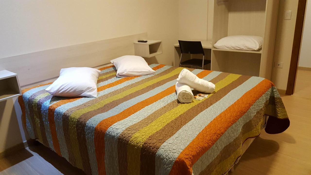 Bender Hotel Фос ду Игуасу Екстериор снимка